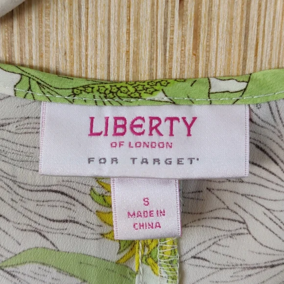 Liberty of London top - Picture 2 of 3